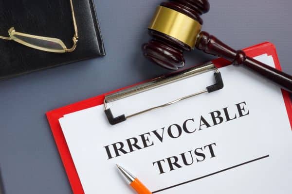 Considerations When Deciding on an Irrevocable Life Insurance Trust